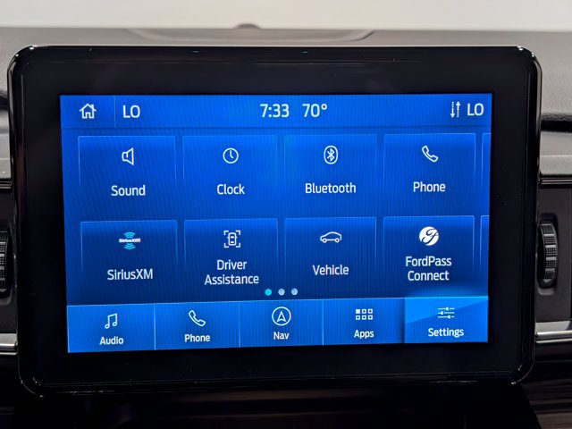 Used 2023 Ford Explorer Limited w/ Equipment Group 301A AWD/4WD image 25