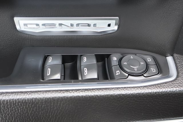 Used 2023 GMC Sierra 1500 Denali RWD image 15