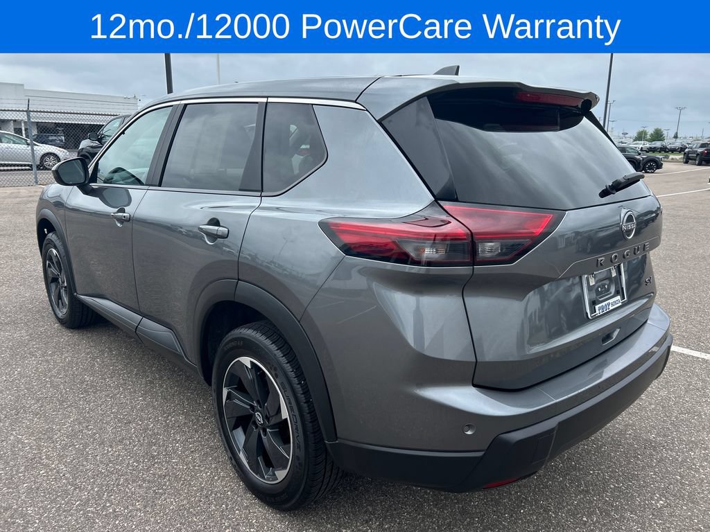 Used 2024 Nissan Rogue SV FWD image 6