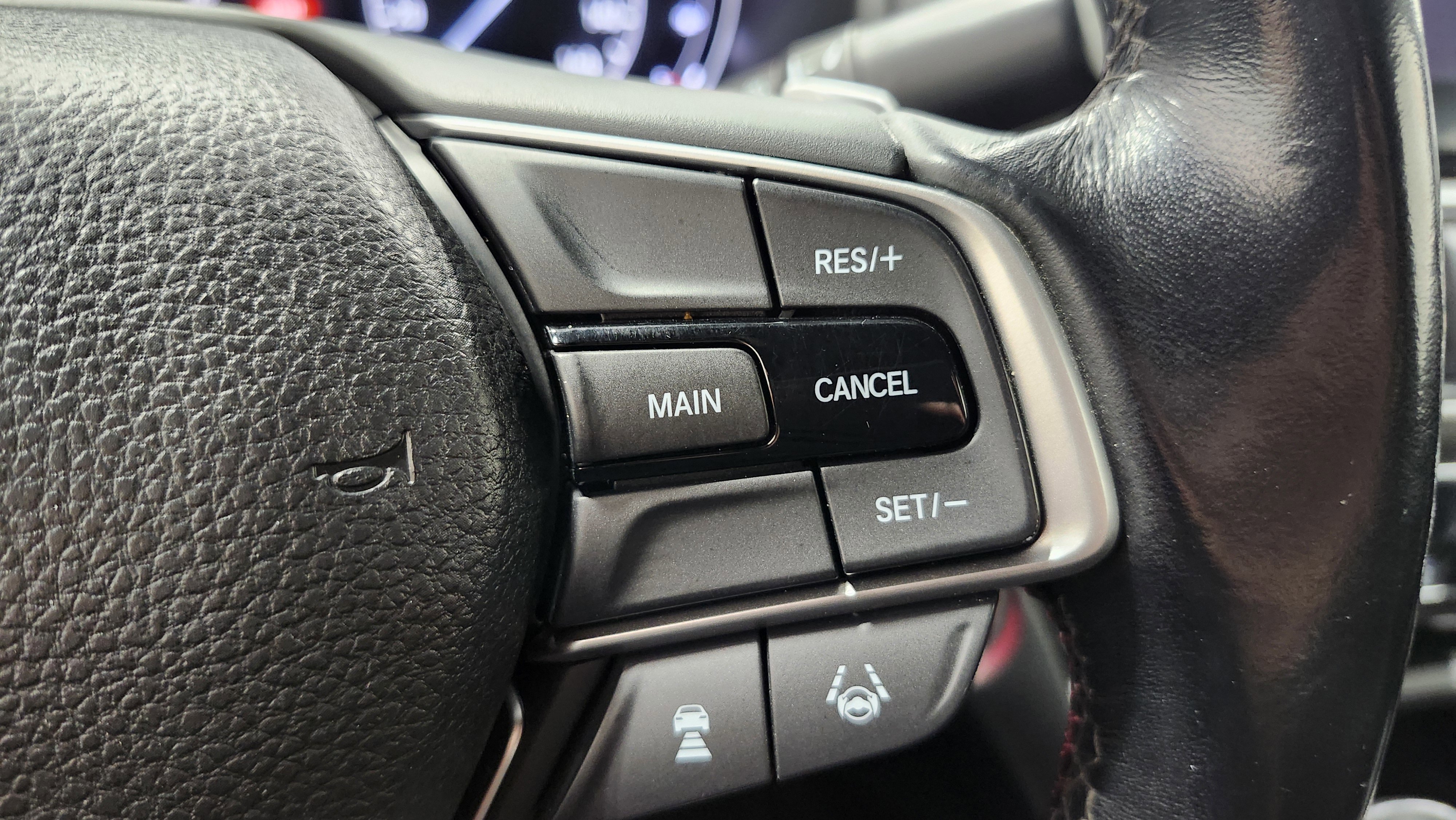 Used 2018 Honda Accord Sport image 32