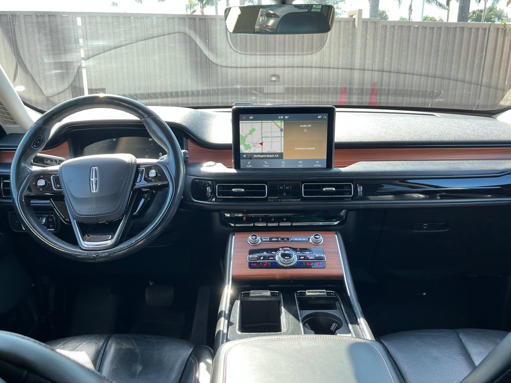 Used 2020 Lincoln Aviator Reserve w/ Equipment Group 201A RWD image 12