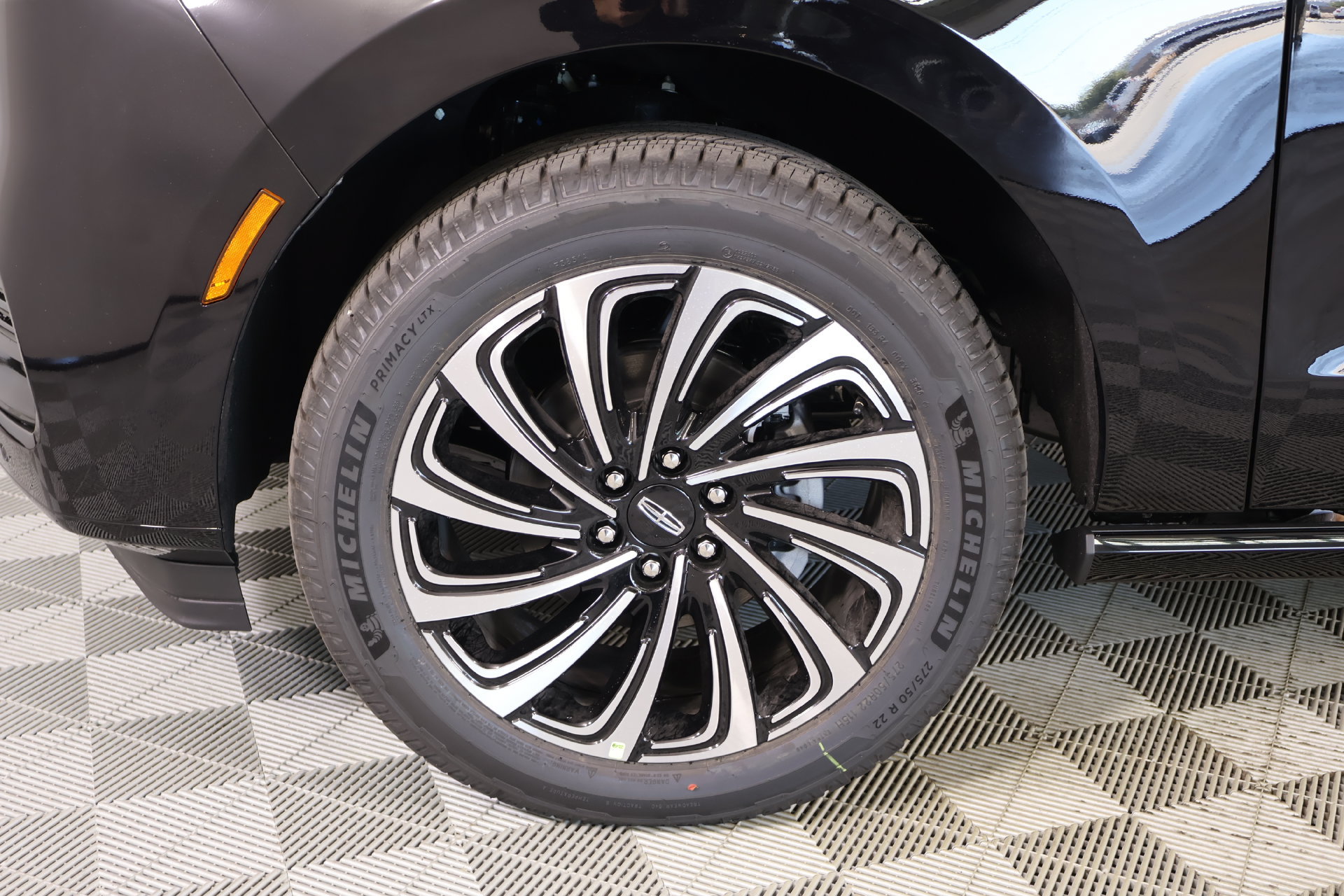 New 2027 Lincoln Navigator L Black Label AWD/4WD image 19