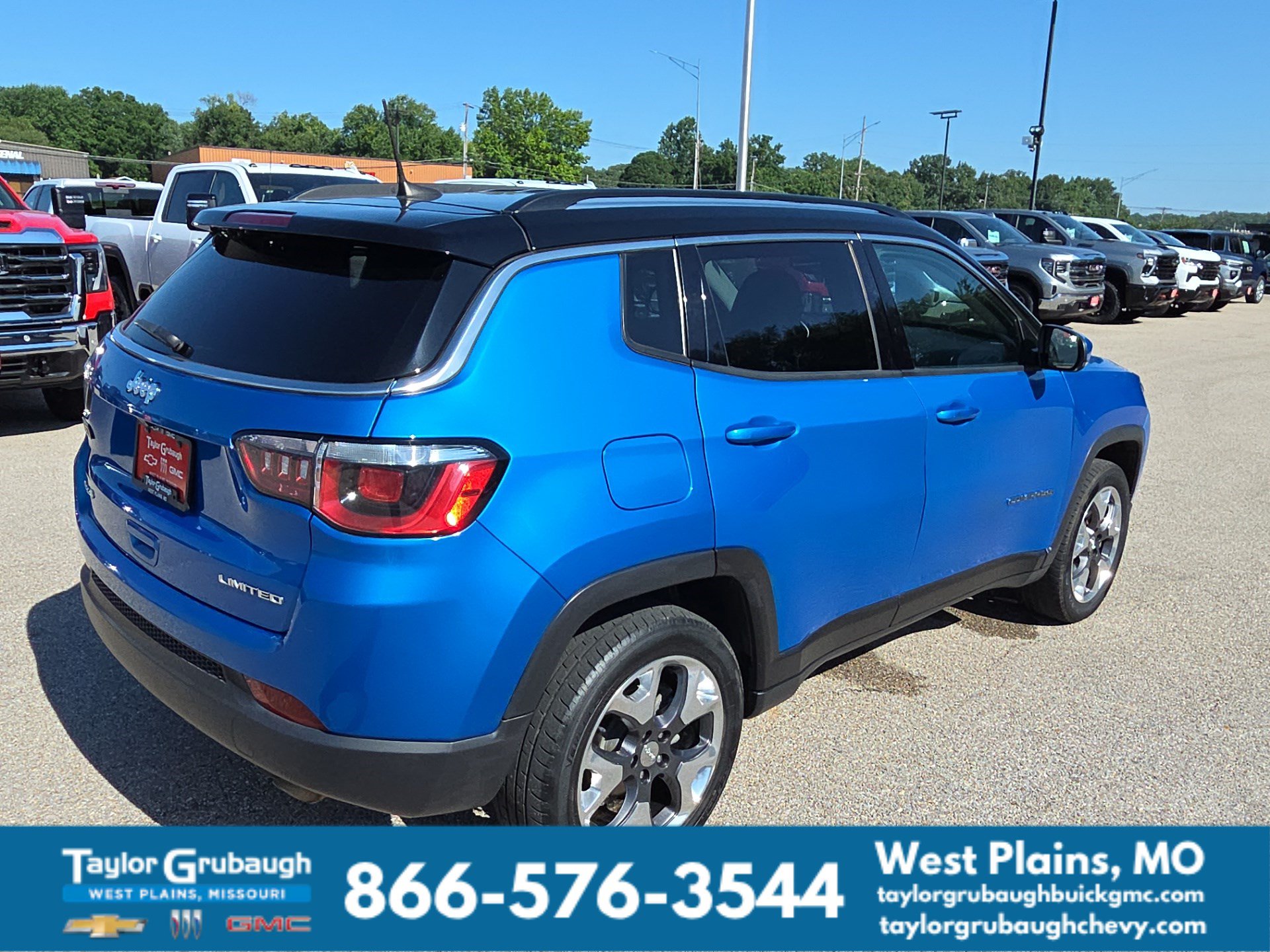 Used 2019 Jeep Compass Limited AWD/4WD image 8