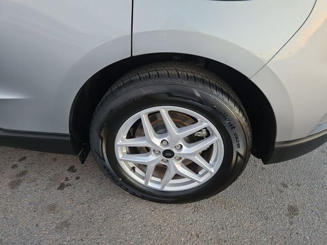 Used 2023 Ford Edge SEL image 13