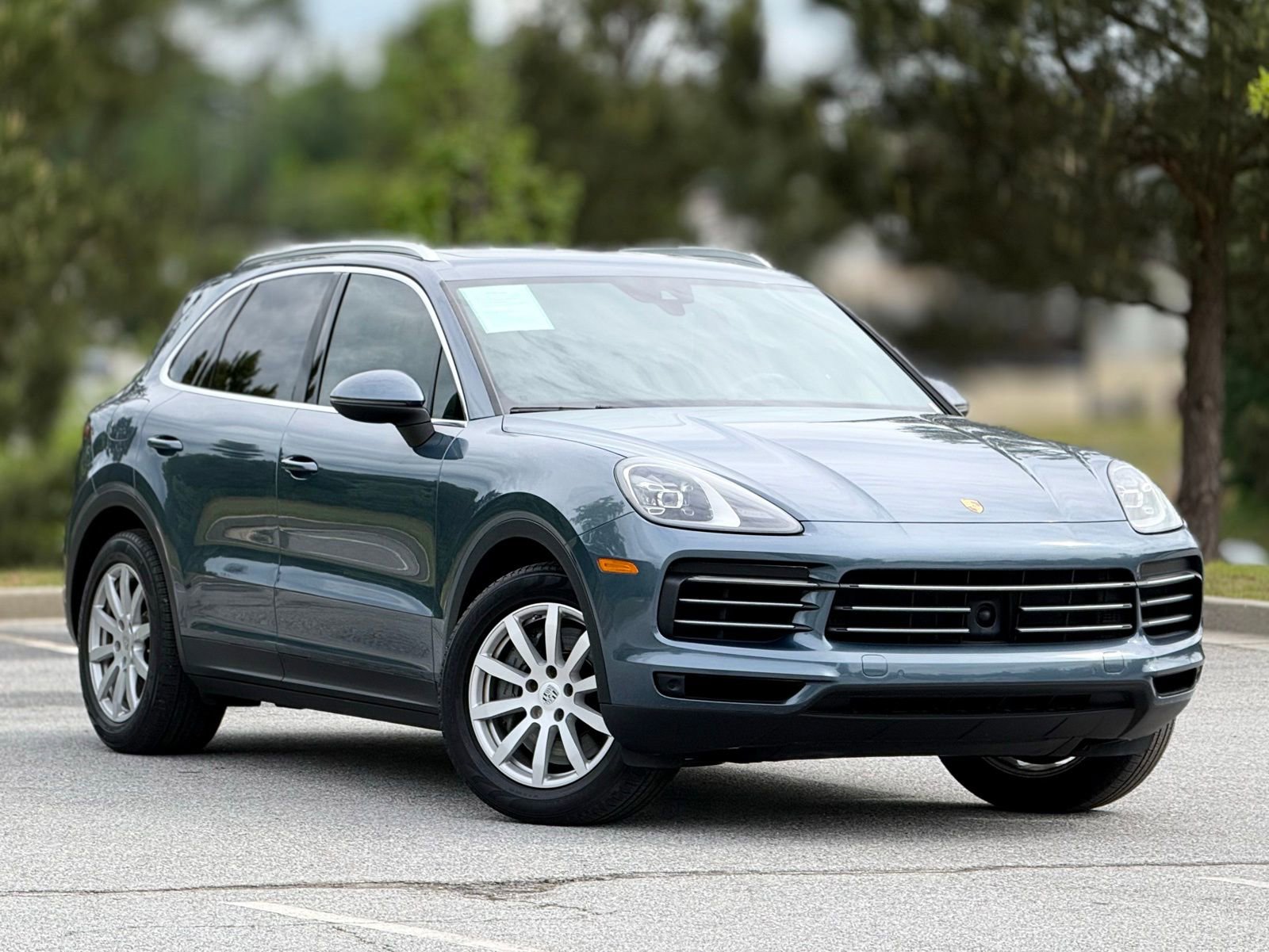 Used 2019 Porsche Cayenne S w/ Premium Package AWD/4WD image 13