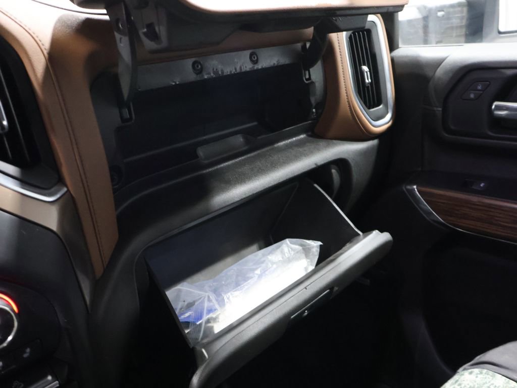 Used 2022 Chevrolet Silverado 3500 High Country w/ Safety Package II image 33