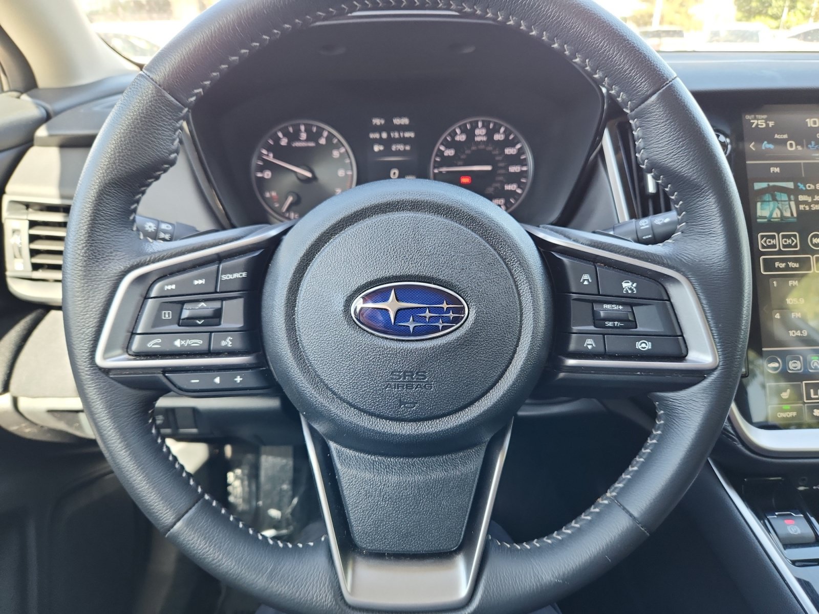 Used 2025 Subaru Outback Premium AWD/4WD image 9