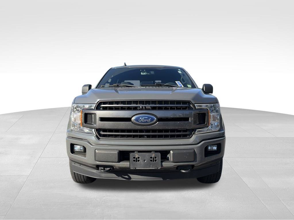 Used 2018 Ford F150 XLT w/ Equipment Group 302A Luxury AWD/4WD image 11