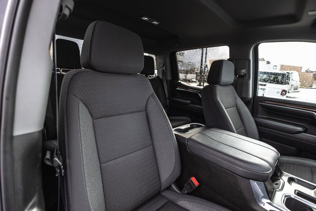 Used 2024 Chevrolet Silverado 1500 RST image 32