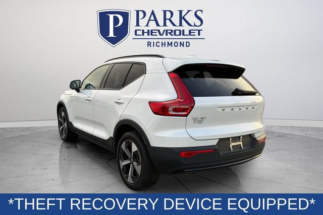 Used 2023 Volvo XC40 B4 Ultimate FWD image 5