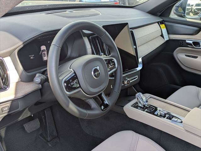 New 2026 Volvo XC90 B6 Plus w/ Protection Package Premier AWD/4WD image 7