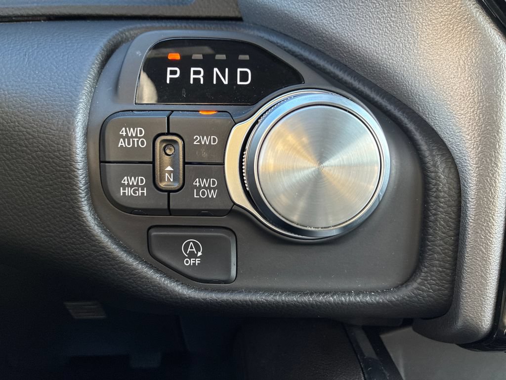 Used 2026 RAM 1500 Laramie AWD/4WD image 29