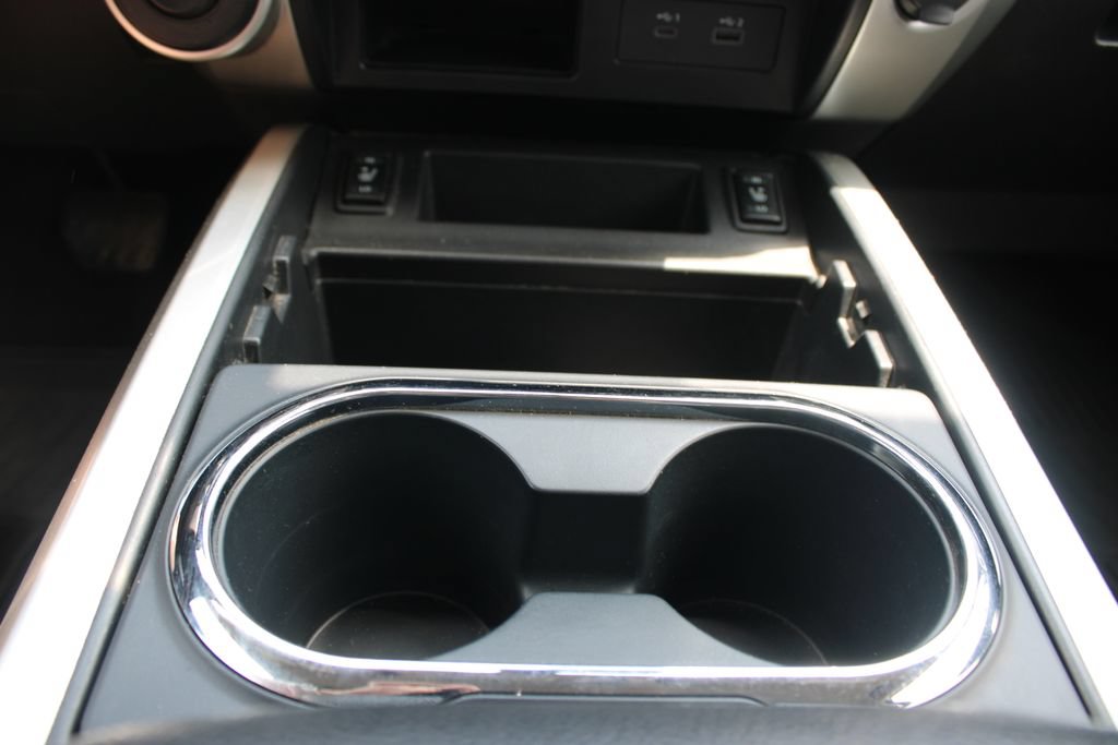Used 2021 Nissan Titan SV w/ SV Convenience Package AWD/4WD image 48