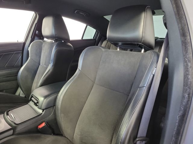 Used 2023 Dodge Charger R/T w/ Plus Group RWD image 21