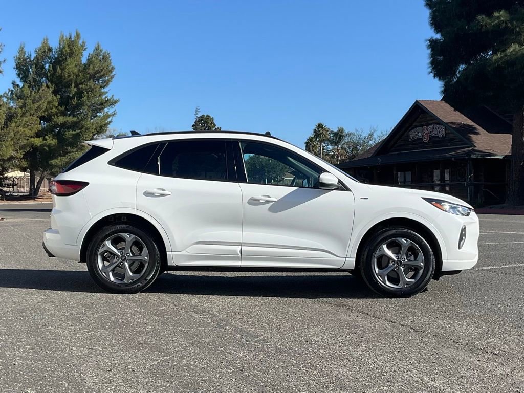 Used 2024 Ford Escape ST-Line Select w/ Tech Pack #1 image 7