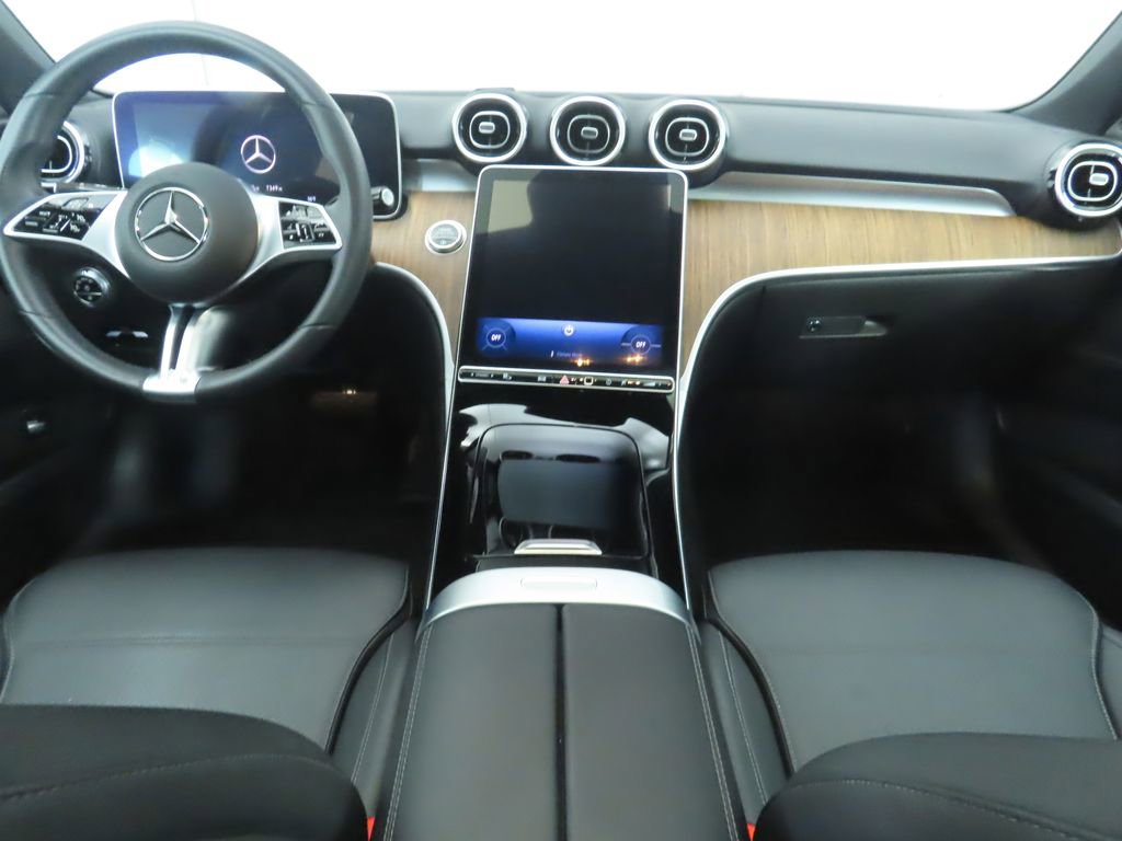 Used 2025 Mercedes-Benz C 300 4MATIC Sedan image 13