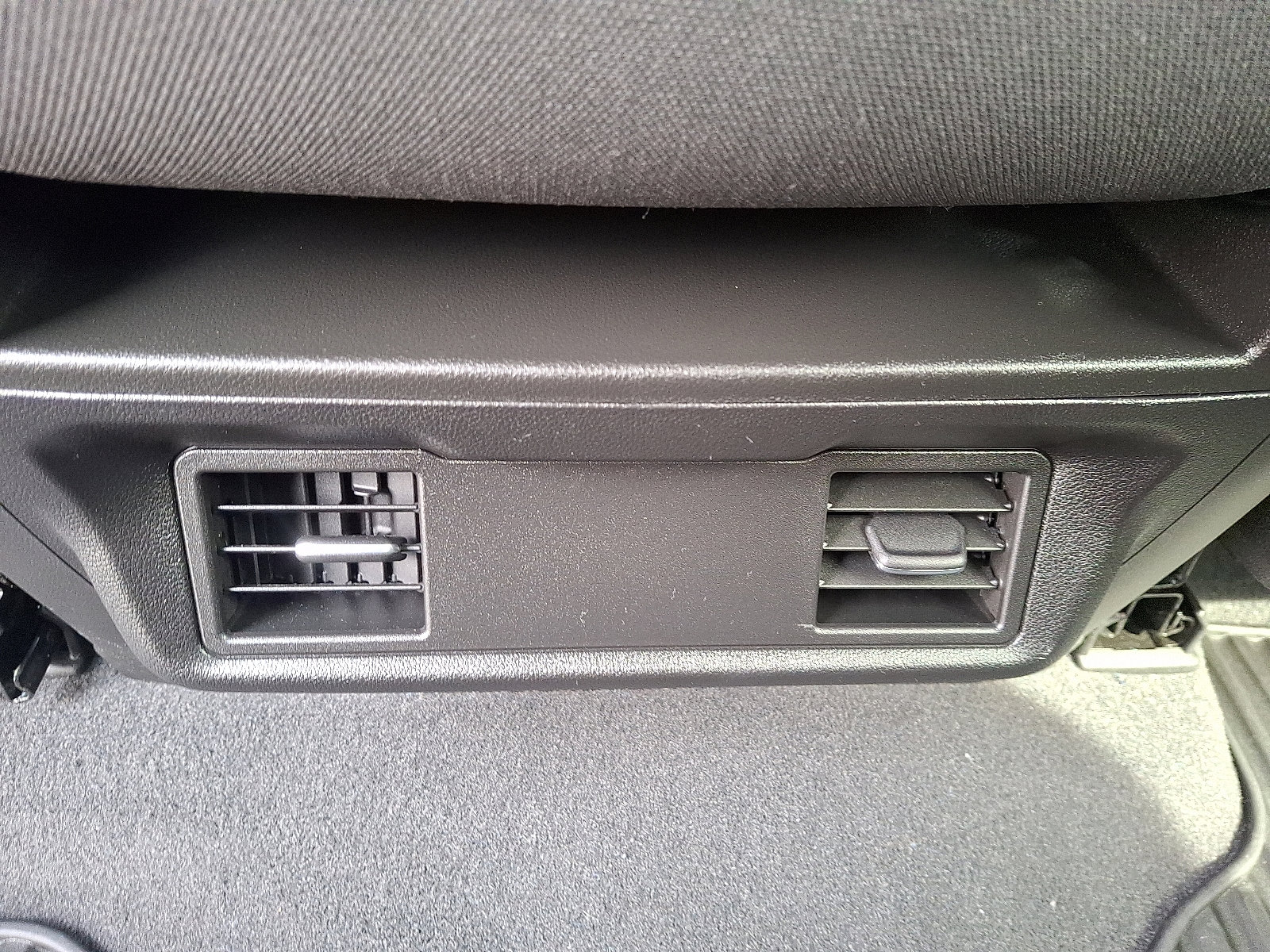 Used 2022 Chevrolet Silverado 1500 Custom AWD/4WD image 12