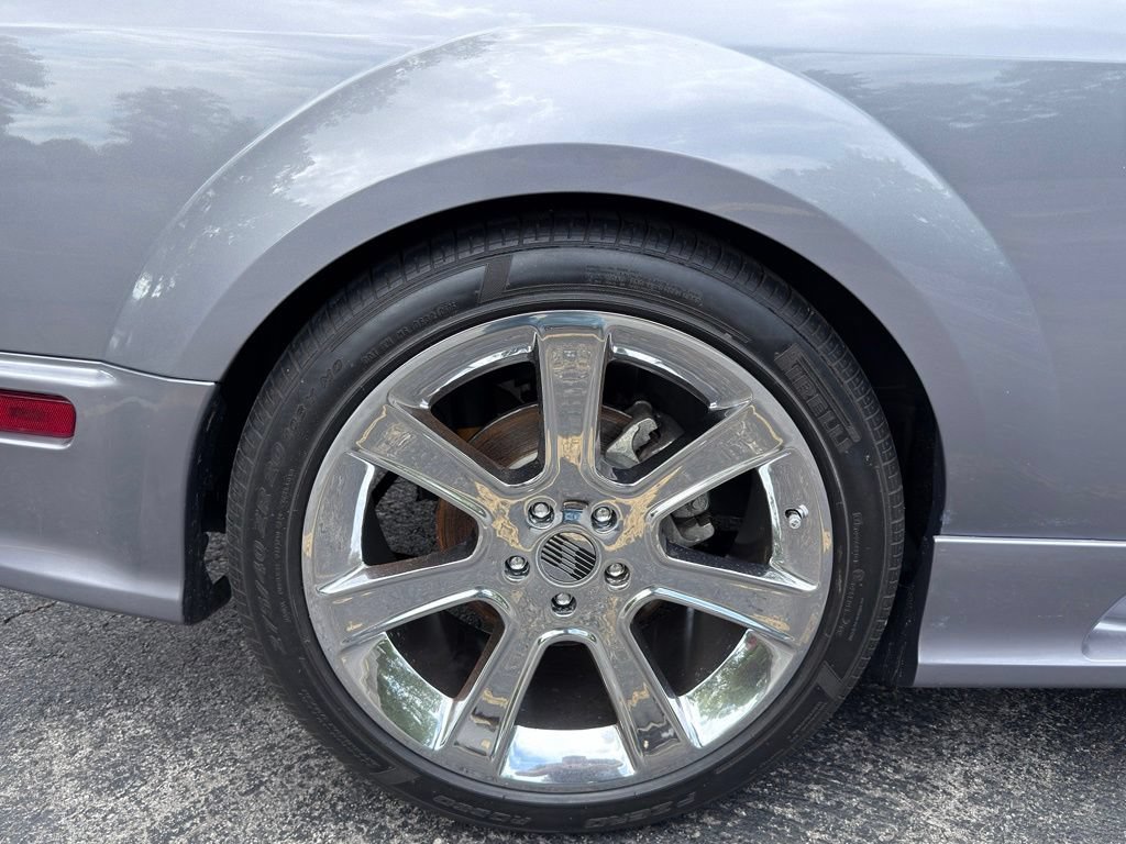 Used 2006 Ford Mustang GT RWD image 9