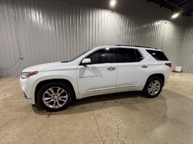 Used 2019 Chevrolet Traverse High Country w/ LPO, Floor Liner Package AWD/4WD image 2