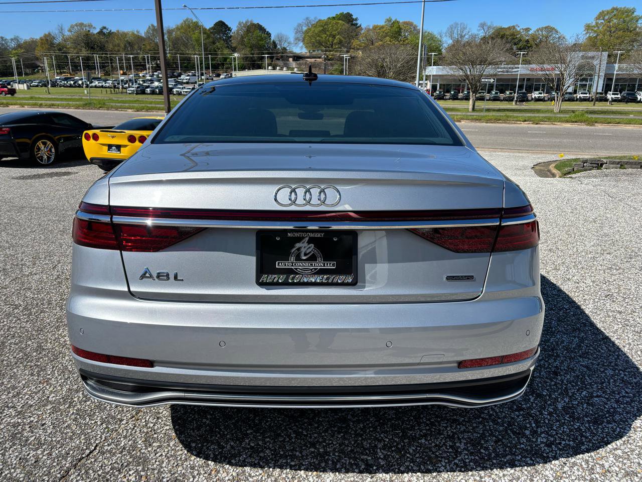 Used 2023 Audi A8 L 3.0T w/ Comfort Plus Package image 8