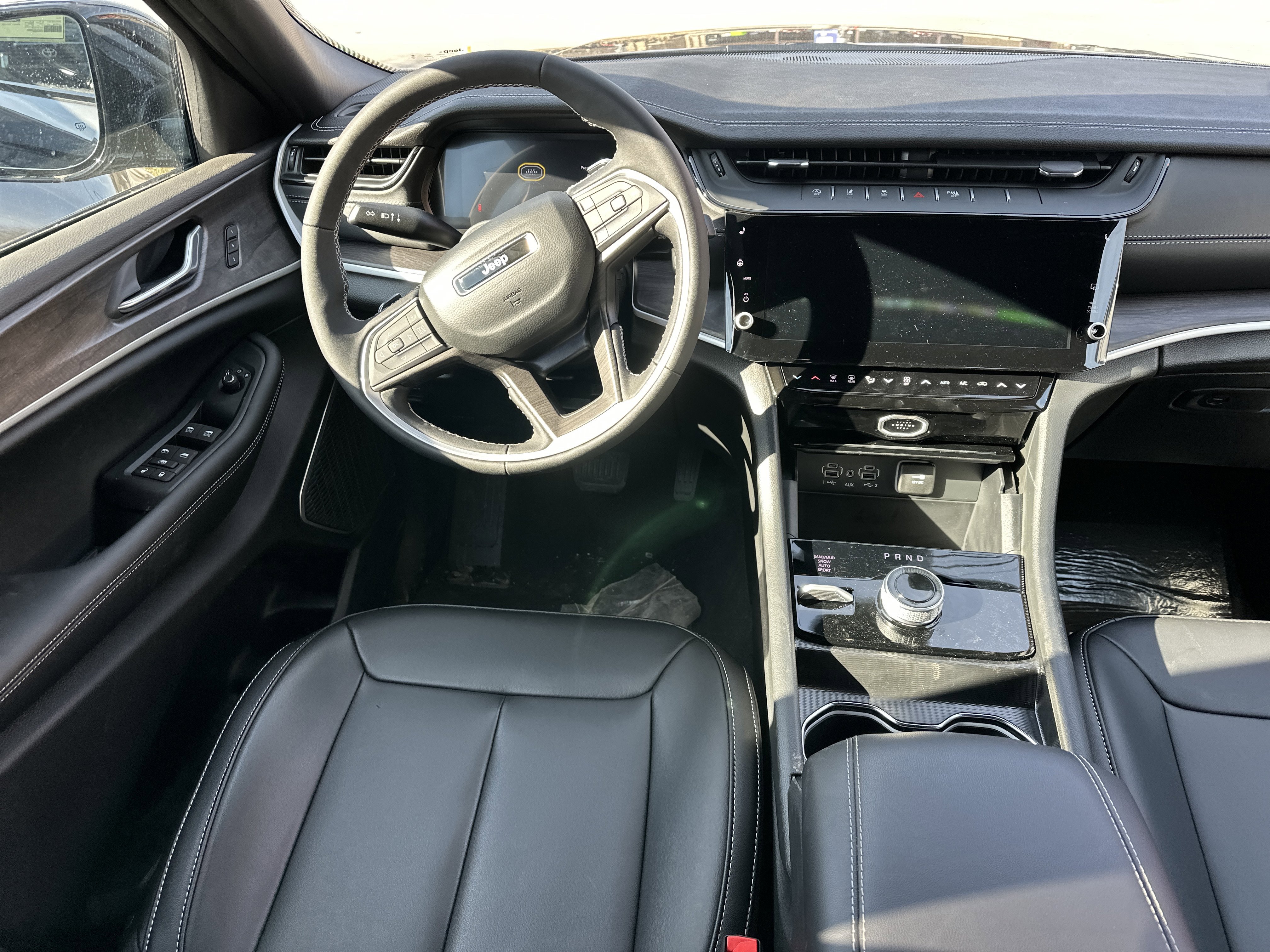 New 2026 Jeep Grand Cherokee L Limited image 26