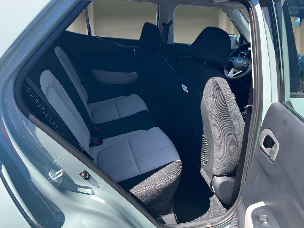 New 2026 Hyundai Venue SEL FWD image 14