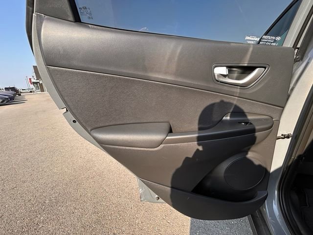 Used 2023 Hyundai Kona Limited w/ Cargo Package image 34