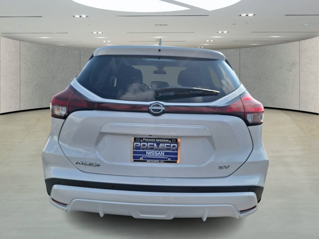 Certified 2023 Nissan Kicks SV image 4