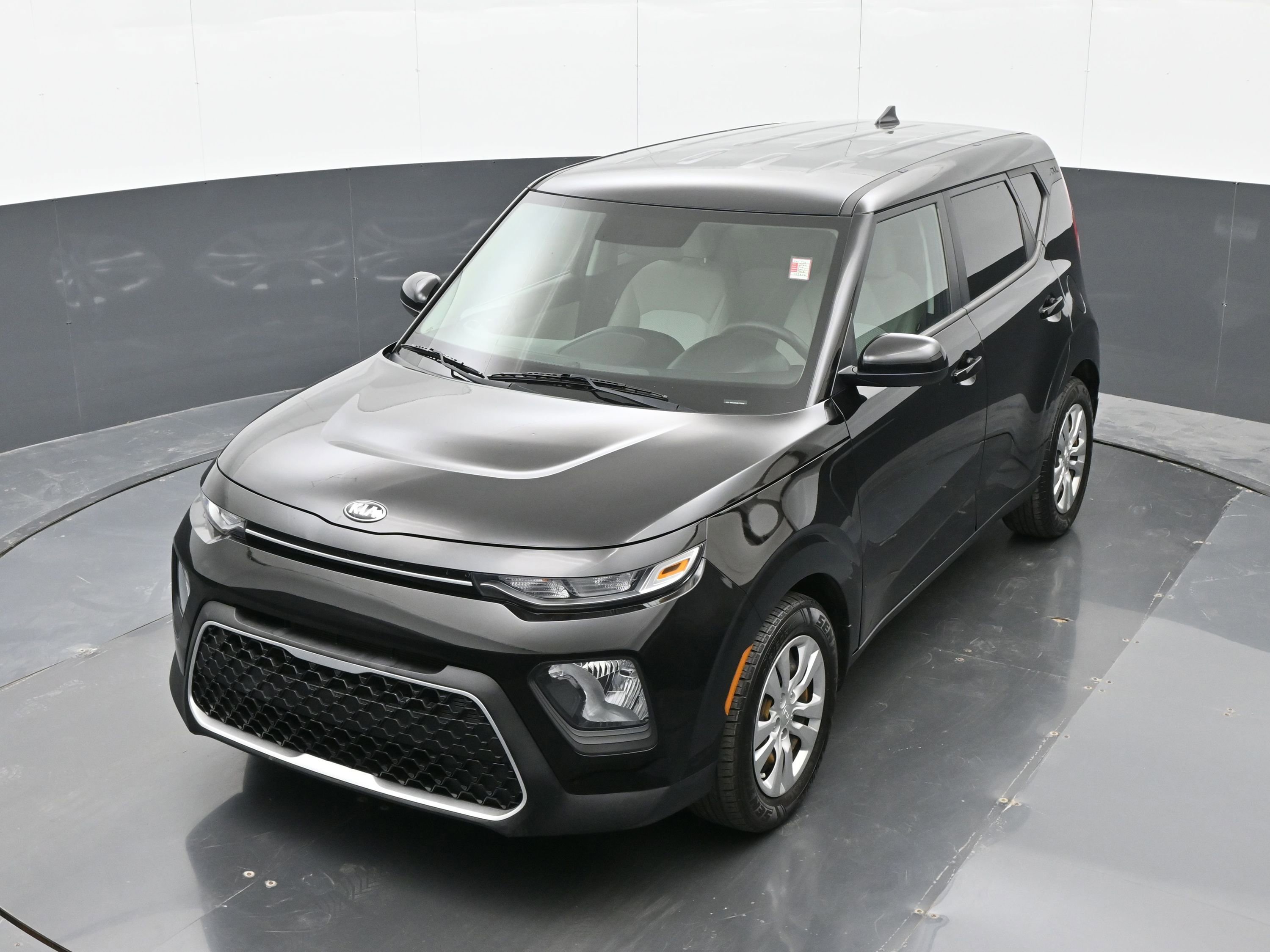 Used 2020 Kia Soul LX FWD image 31
