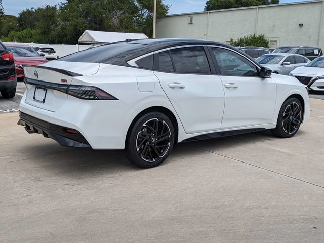 New 2026 Nissan Sentra SR w/ SR All Weather Package FWD image 6