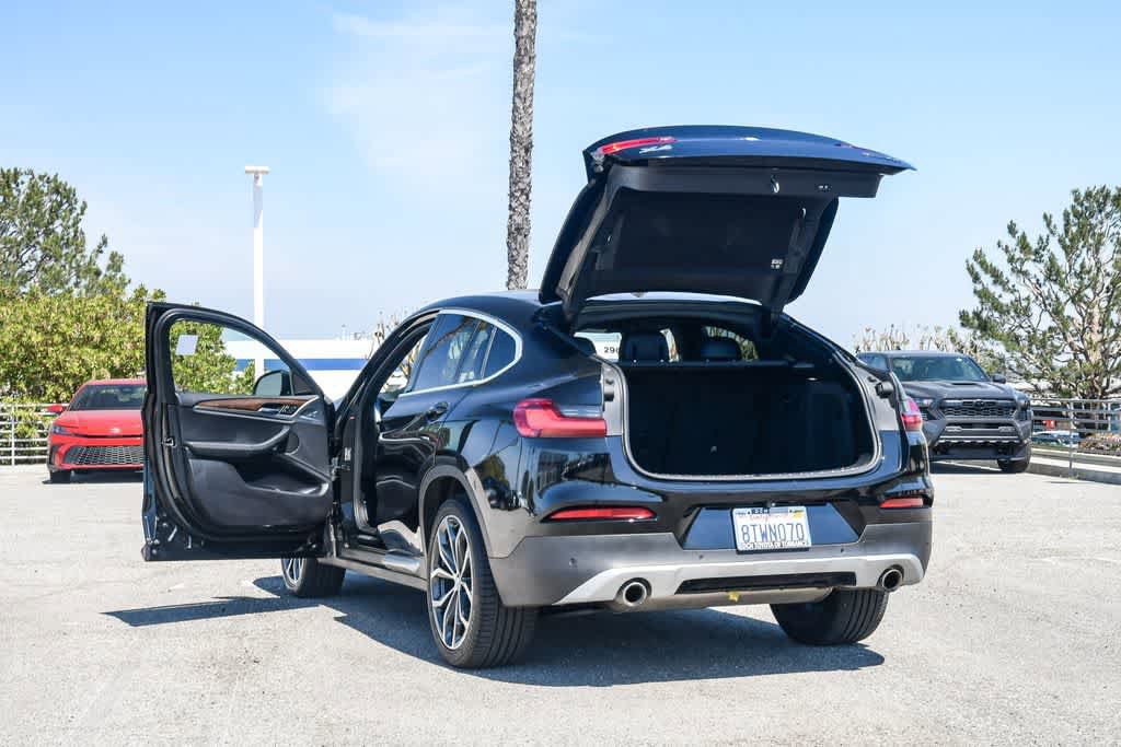 Used 2021 BMW X4 xDrive30i w/ Convenience Package image 27