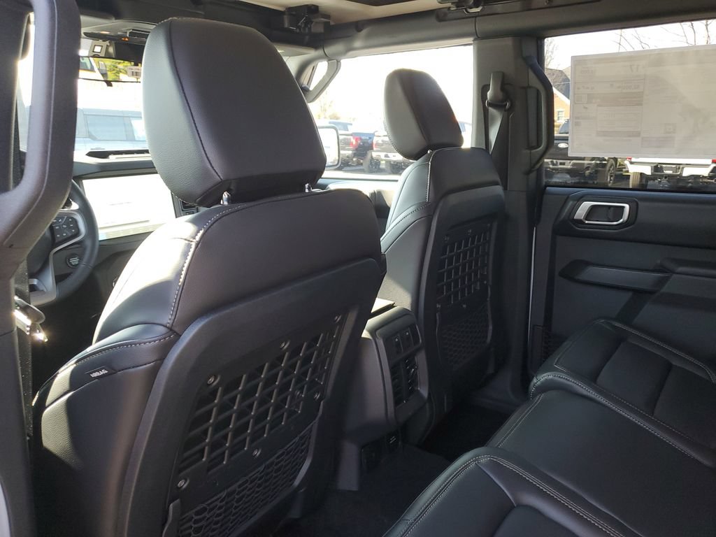 New 2026 Ford Bronco Badlands AWD/4WD image 28