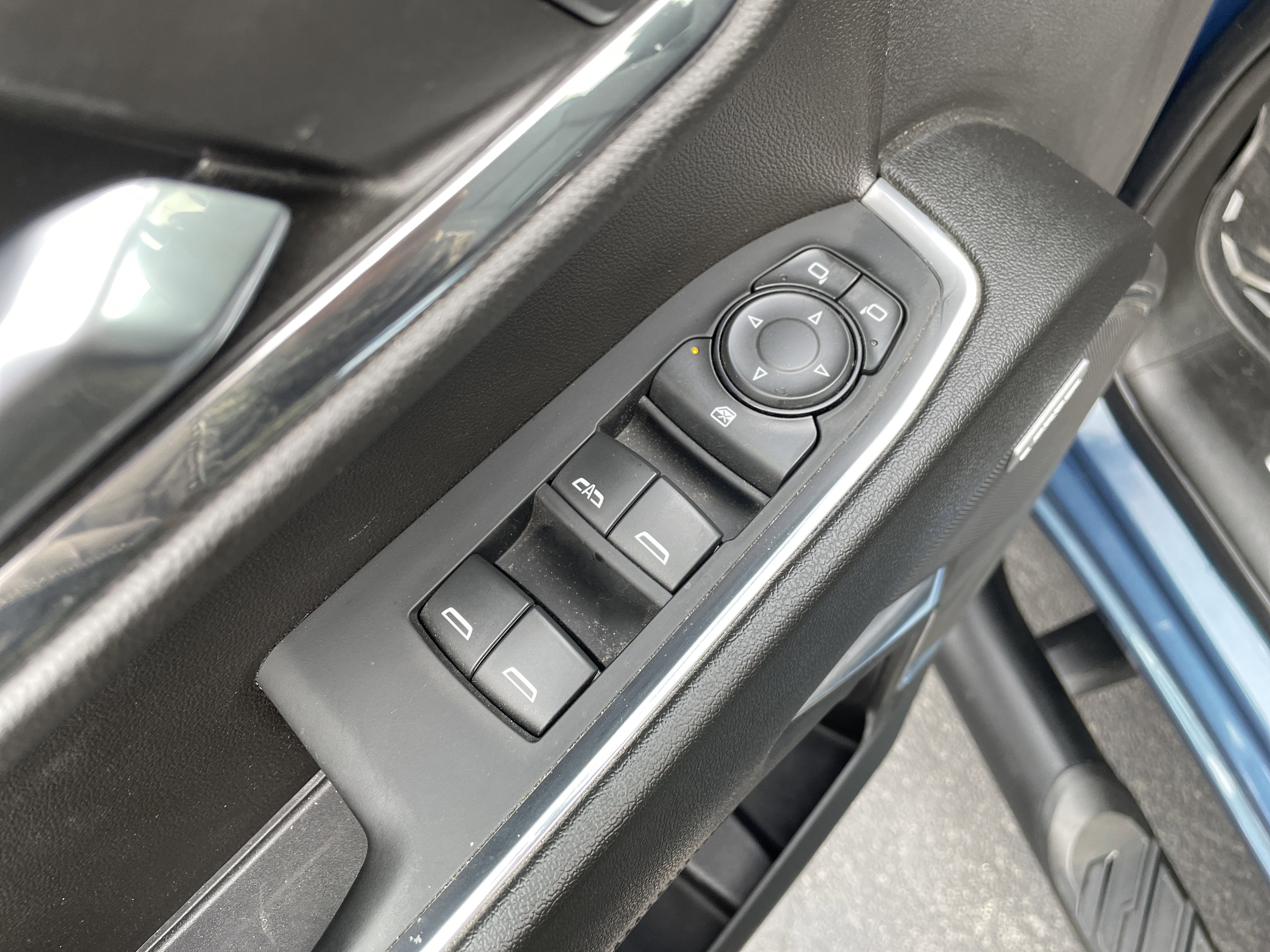 Used 2024 Chevrolet Silverado 1500 LT Trail Boss w/ LT Trail Boss Premium Package image 20