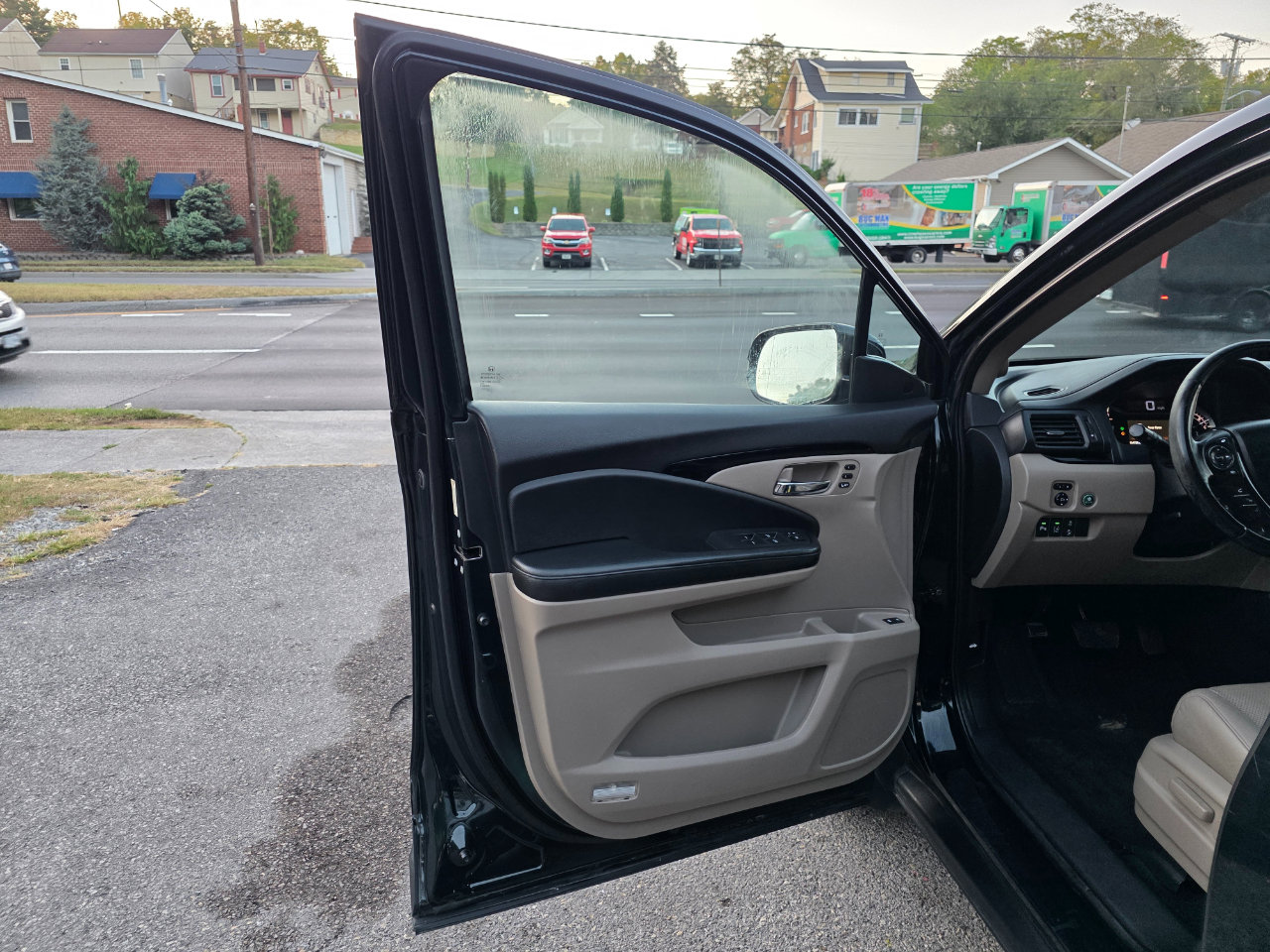 Used 2016 Honda Pilot Elite image 10