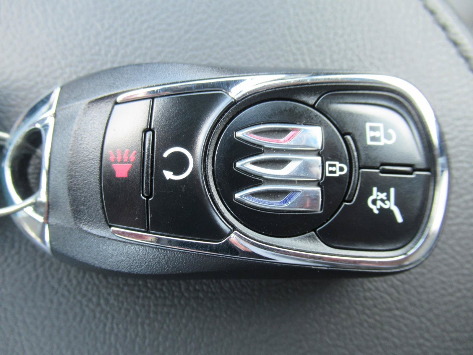 Certified 2024 Buick Envista Avenir FWD image 33