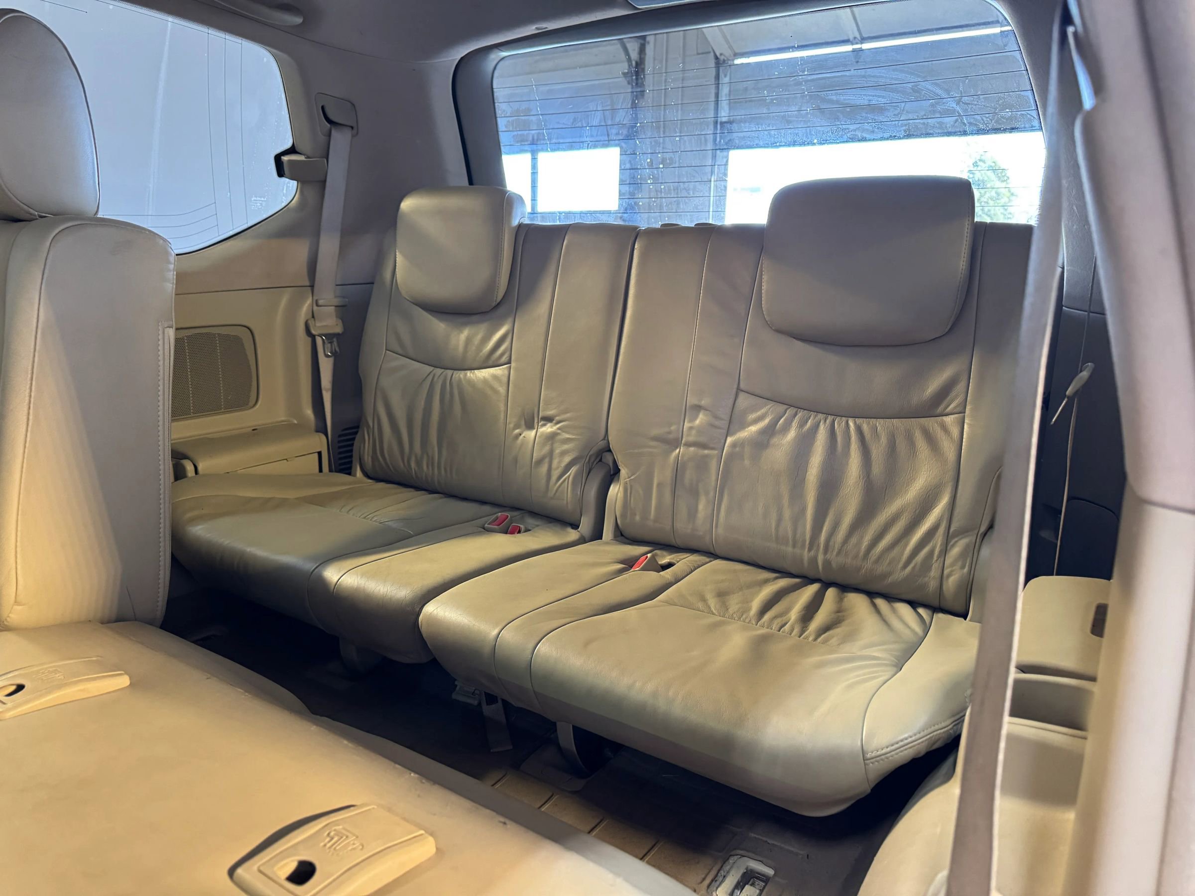 Used 2004 Lexus GX 470 image 26