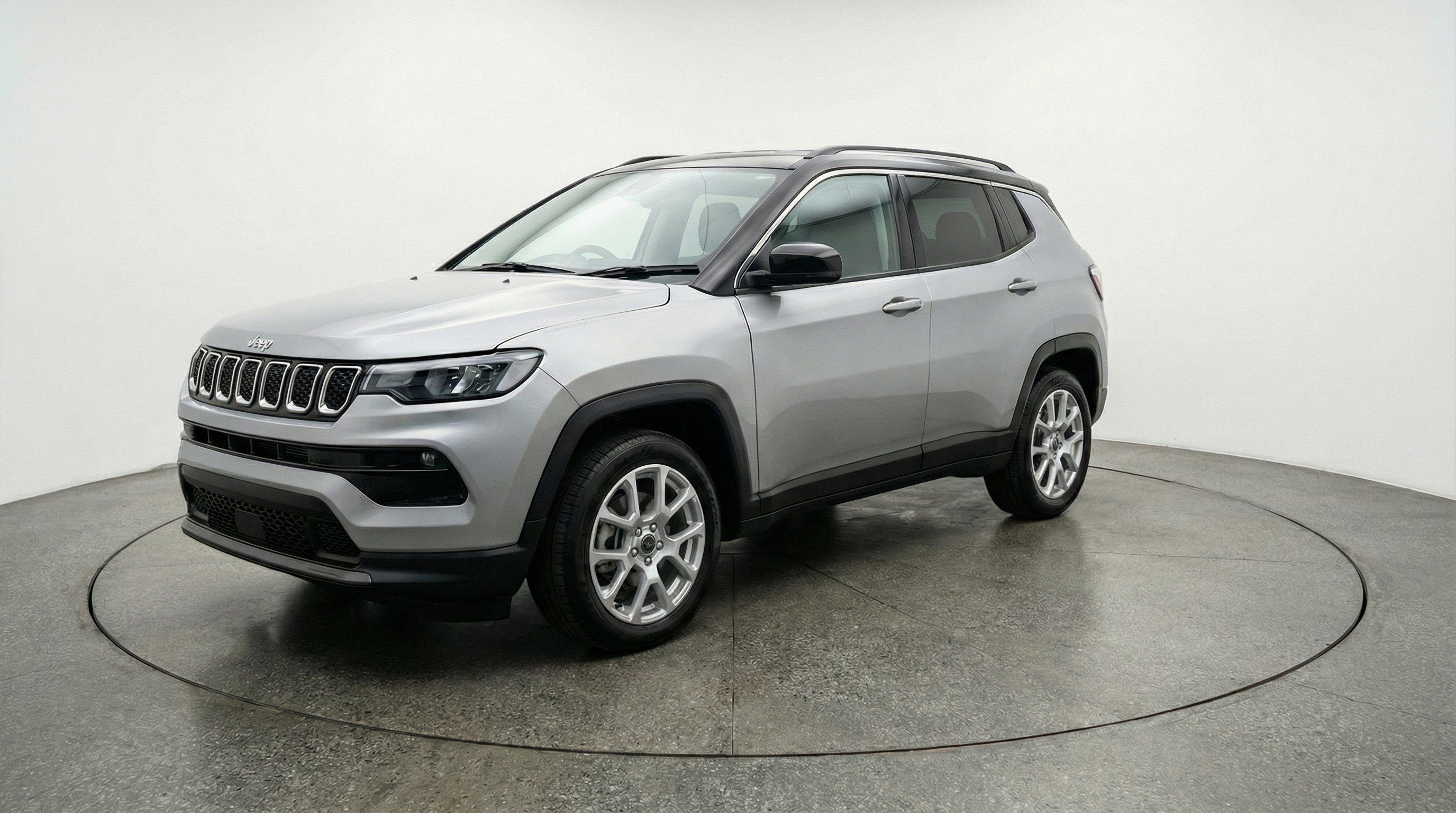 Used 2025 Jeep Compass Limited image 3