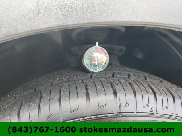 Used 2021 Kia Sorento LX FWD image 38