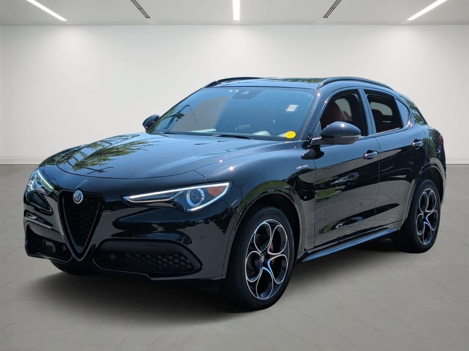 Used 2023 Alfa Romeo Stelvio Veloce