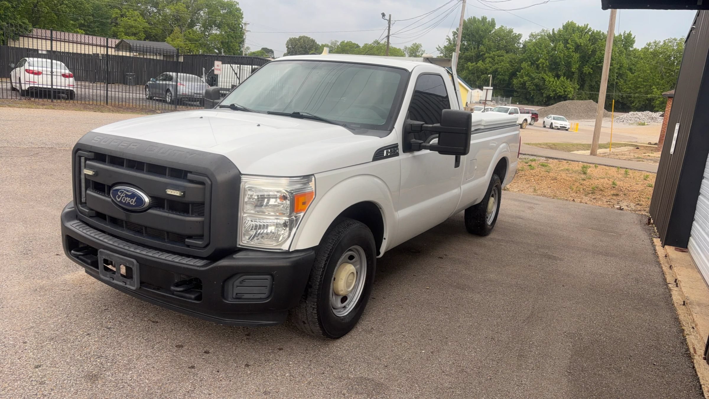 Used 2014 Ford F250 XL RWD image 3