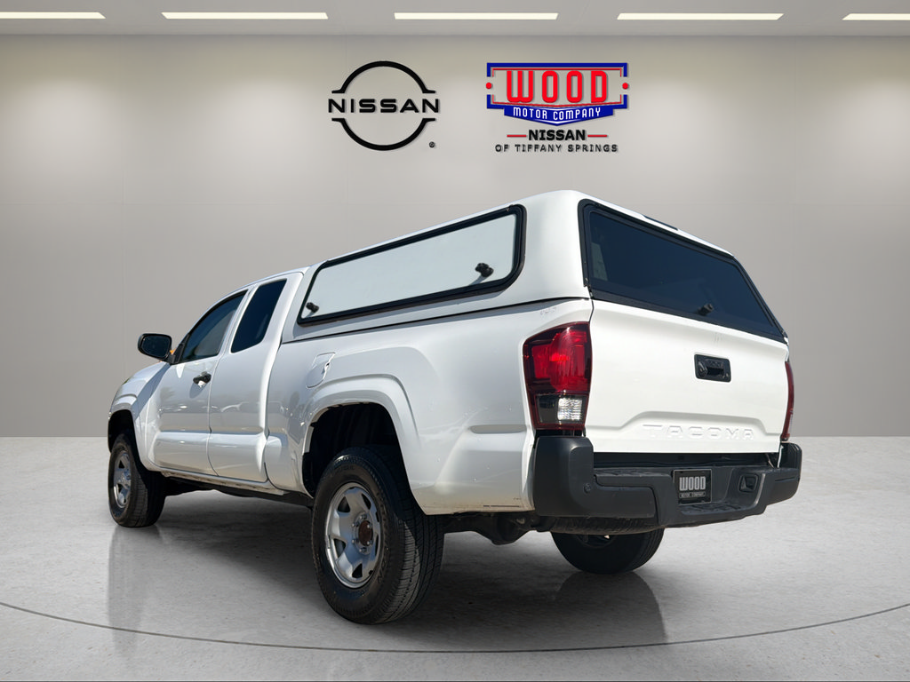 Used 2022 Toyota Tacoma SR RWD image 4
