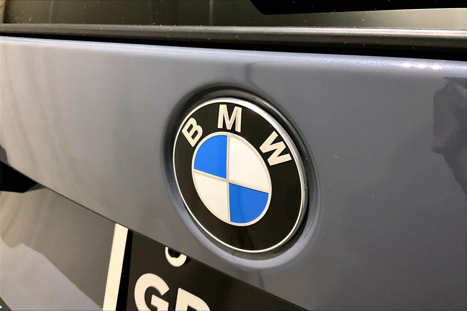 Used 2025 BMW X1 xDrive28i AWD/4WD image 33