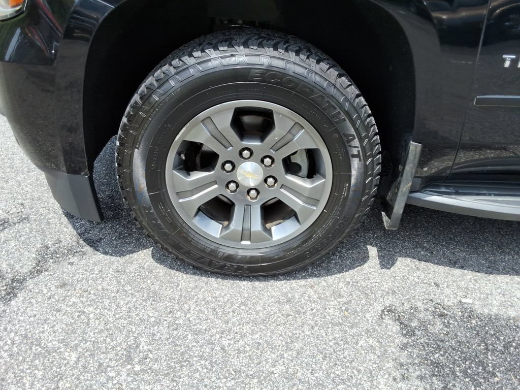Certified 2018 Chevrolet Tahoe LS w/ Max Trailering Package AWD/4WD image 10