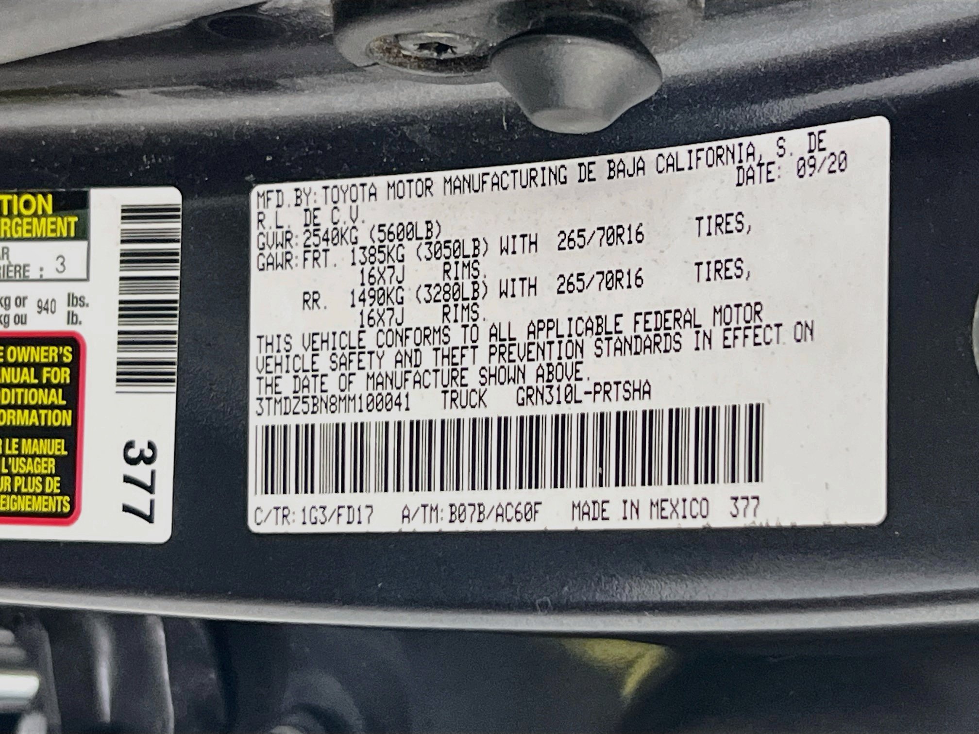 Used 2021 Toyota Tacoma TRD Off-Road AWD/4WD image 29