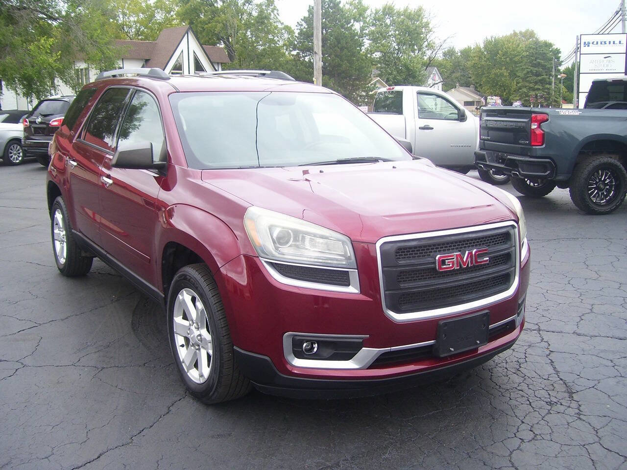 Used 2016 GMC Acadia SLE image 4