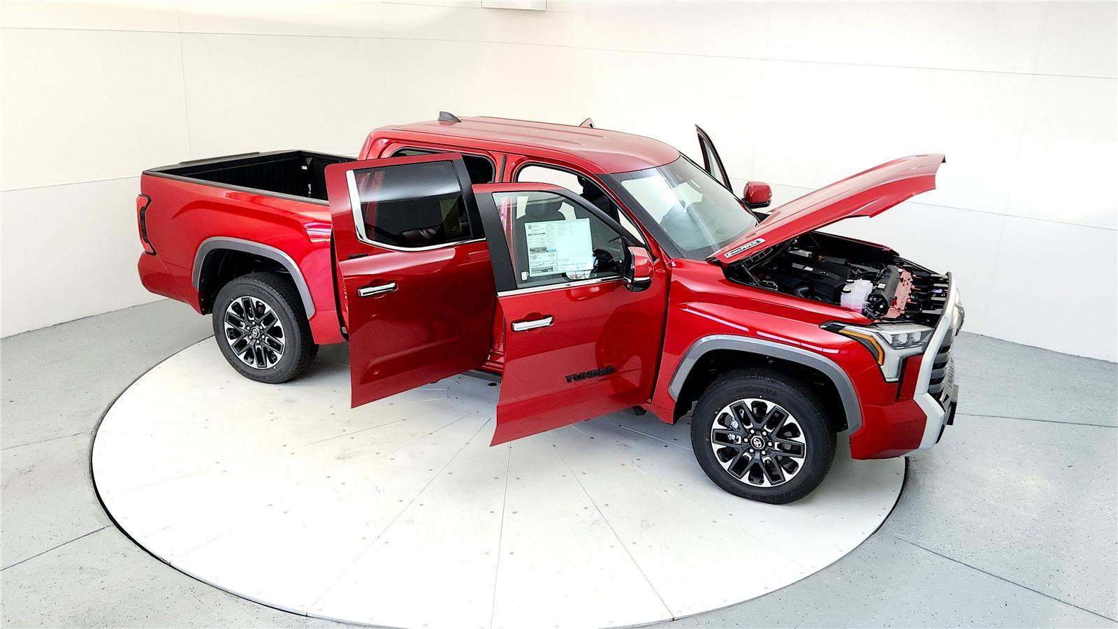 Used 2025 Toyota Tundra Limited image 20