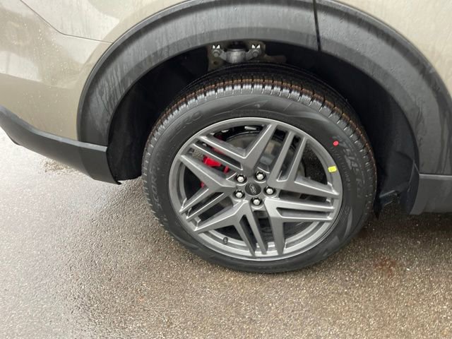 New 2026 Ford Explorer ST-Line w/ ST-Line Street Pack image 43