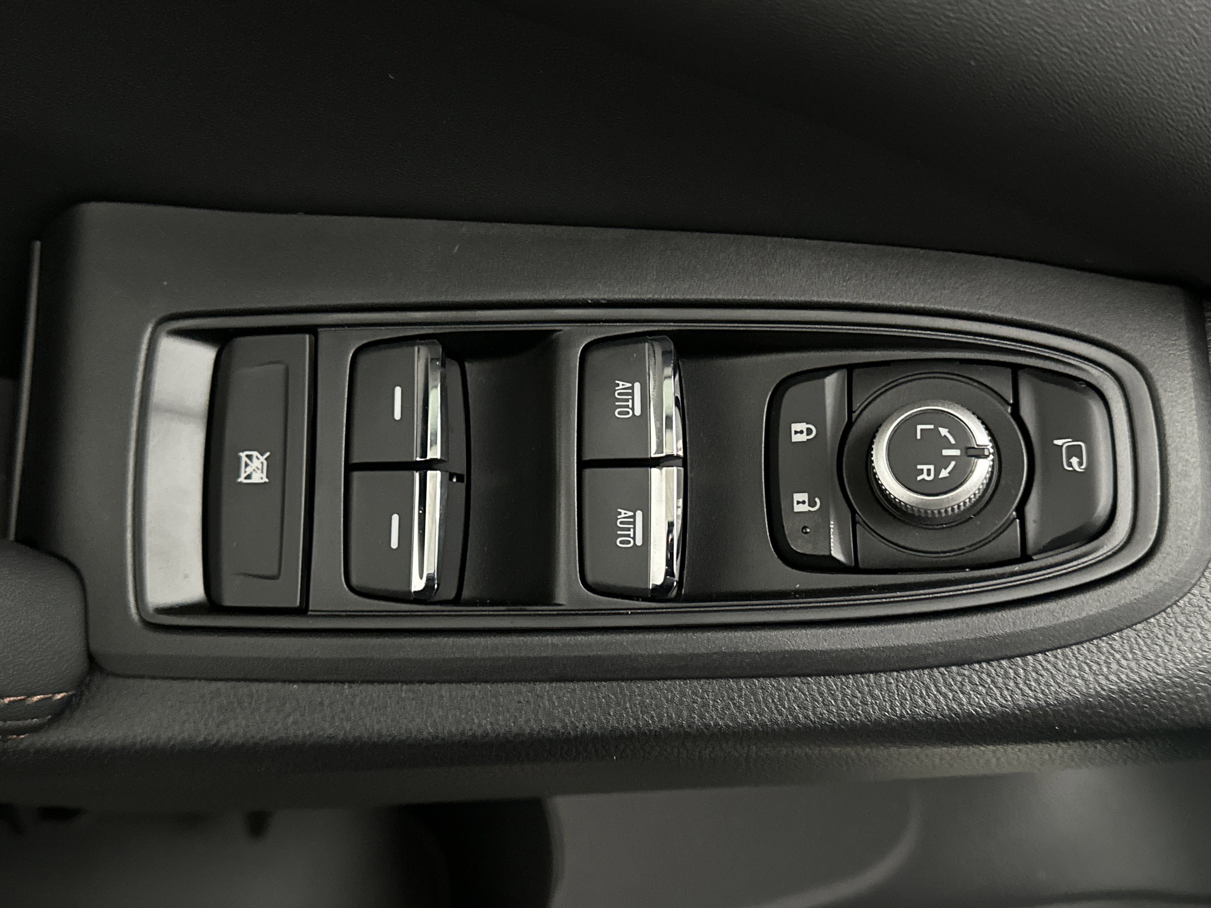 New 2025 Subaru Ascent Bronze Edition image 19