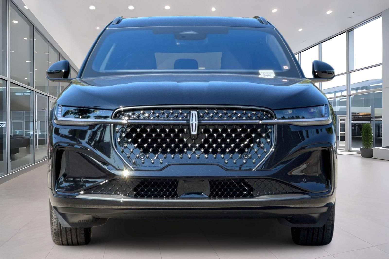 Used 2026 Lincoln Nautilus Reserve AWD/4WD image 9