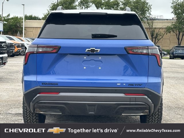 New 2026 Chevrolet Equinox ACTIV w/ LPO, Floor Liner Package FWD image 5